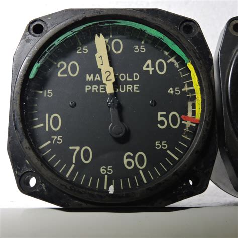 manifold pressure dual set   engine aircraft     aeroantique