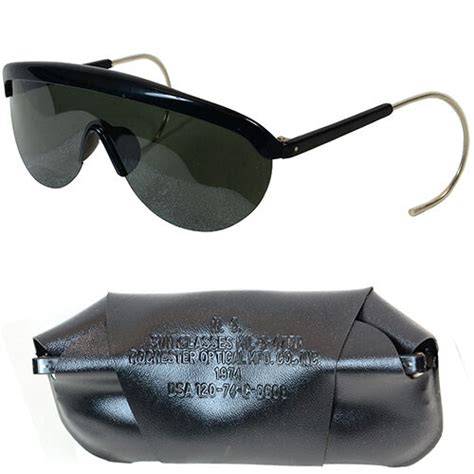 Original Us Army 1970s Sunglasses With Black Case Genuine Unissued