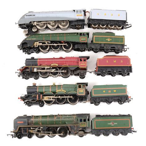 lot  oo gauge model railway locomotives