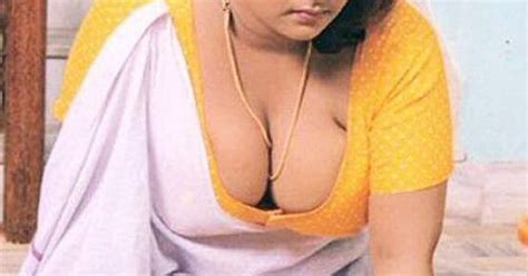 Lungi Blouse Photos Of Shakeela First Reporter South