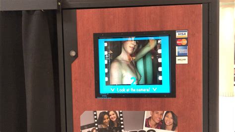 mall photo booth fun june 2019 voyeur web