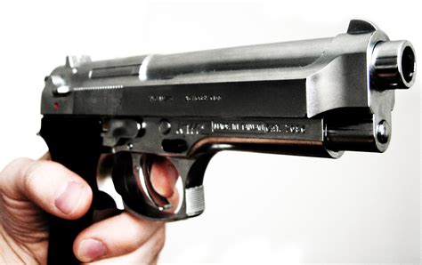robbery   gun owner fires employee   wont pay   money