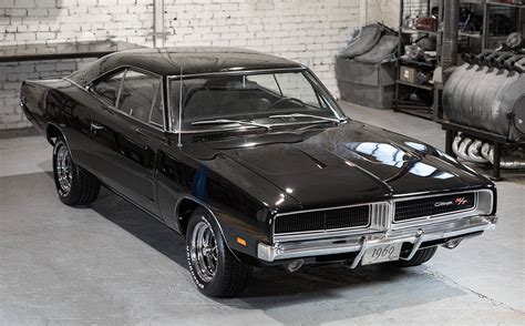 dodge charger rt undergoes  immaculate restoration