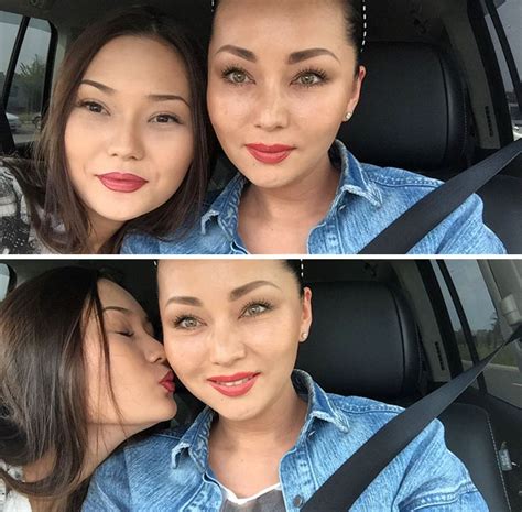 10 Unbelievable Pics Of Mothers And Daughters Who Look