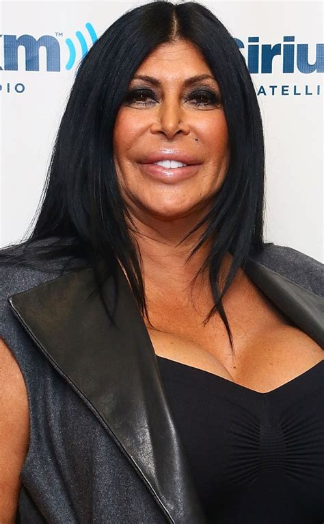 2 Mob Wives Stars Urged Not To Attend Big Ang S Funeral E Online