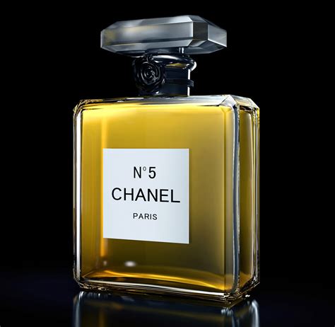 chanel parfum  behance