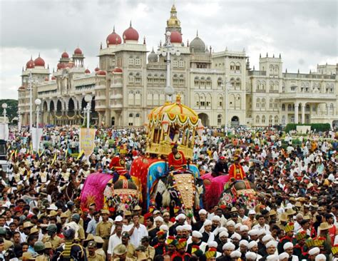 experience  vibrant mysore dasara festival  south india