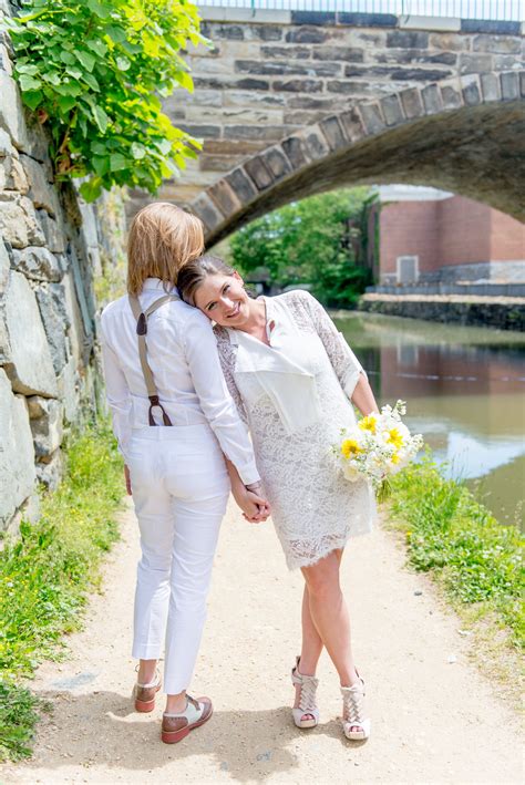 Anne Marie And Katie Lesbian Wedding Lesbian Beach Wedding Beach