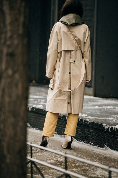 【图】2019秋冬纽约时装周最佳街拍第六日 时尚街拍 潮流服饰频道 Vogue时尚网