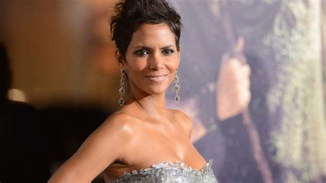 Halle Berry Posted A Nude Photo To Instagram And Our Jaws Are On The