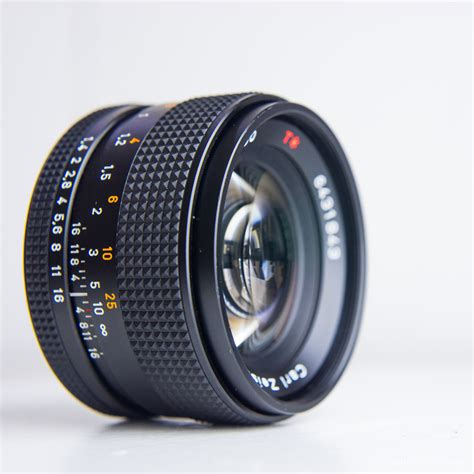 carl zeiss planar mm  cy mount lens review casual photophile