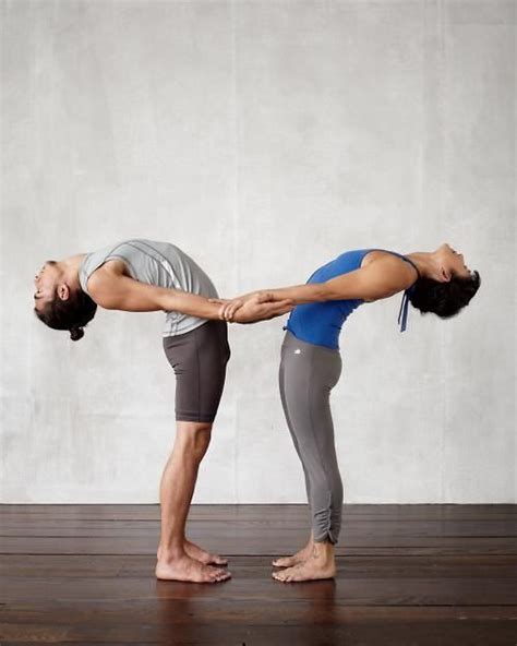 women workouts  images partner yoga poses couples yoga poses