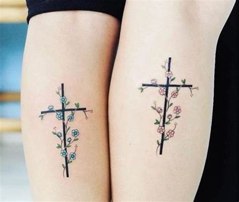 Tatuajes De Cruces Cruz Crucifijo【significado