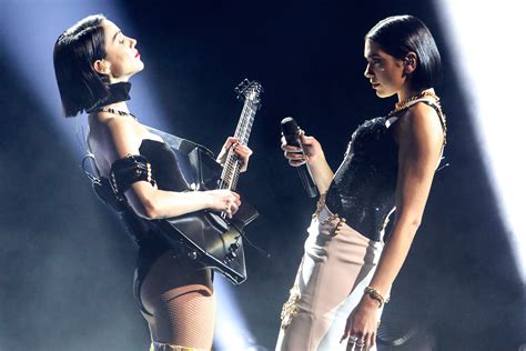 Grammys 2019 St Vincent Discusses Her Sexy Duet With Dua Lipa
