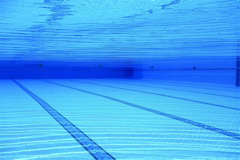 wissen  macht das chlor im schwimmbad gebaerdenwelttv