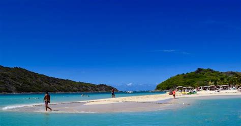 Why Saint Martin Should Be The Next Caribbean Destination You Visit
