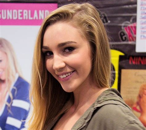 kendra sunderland wiki bio age instagram twitter