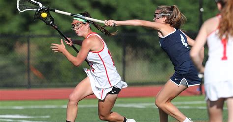 local girls lacrosse players heading  college teams
