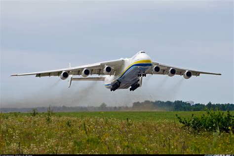 antonov   mriya antonov airlines antonov design bureau aviation photo