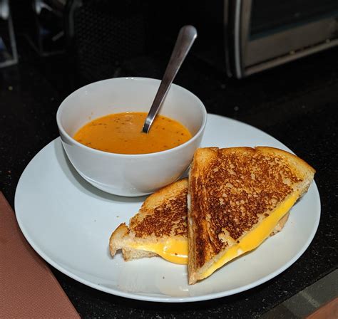 homemade grilled cheese tomato soup rfood