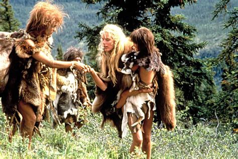 el clan del oso cavernario película 1985