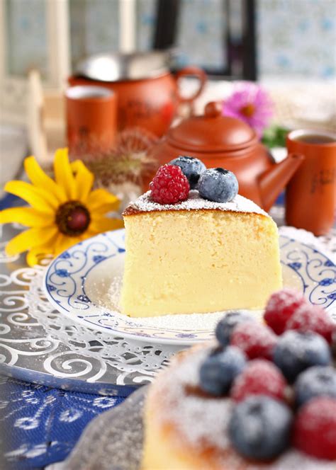 Easy Japanese Cheesecake Recipe So Fluffy And Jiggly
