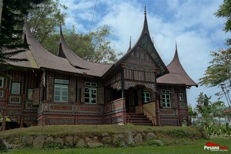 rumah gadang minangkabau 1 pesona indonesia