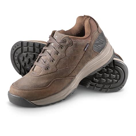 mens  balance  country walking shoes brown  running shoes sneakers