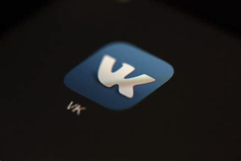 russia s mail ru pays 1 47 billion for rest of vkontakte wsj