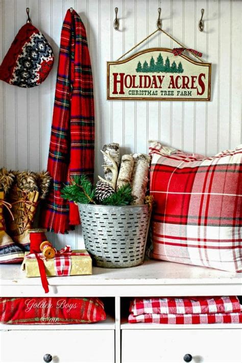 plaid christmas decor ideas   holidays house  hawthornes