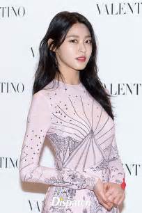 4 Photos Of Seolhyun In This Tight Dress That Will Make