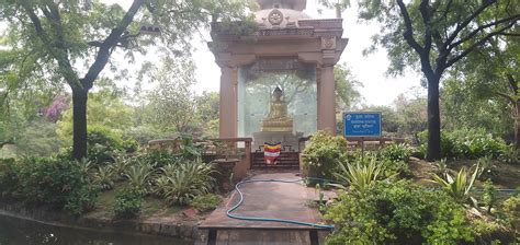 buddha garden  buddha jayanti park dhaula kuan delhi jovial holiday
