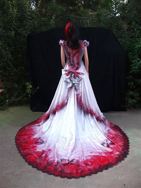 dark fashion wedding gowns   horror loving bride horror  news  reviews