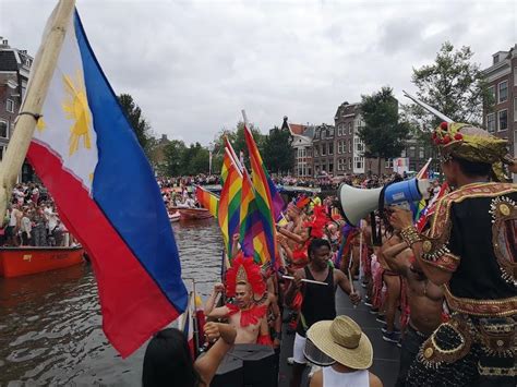 filipino lgbt group makes waves at amsterdam canal pride gma news online