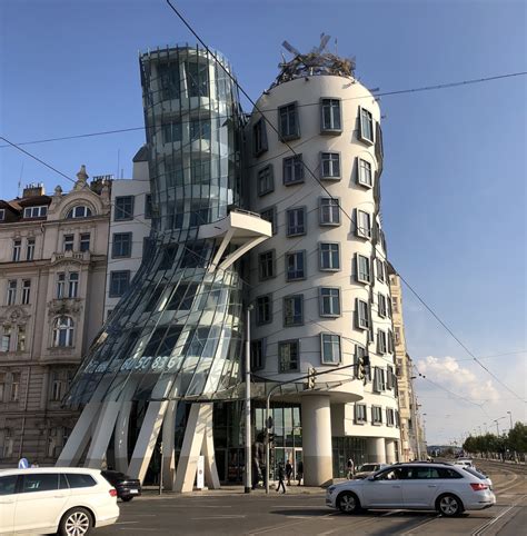amazingly weird buildings    world owlcation