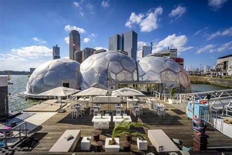 het drijvend paviljoen futuristische duurzame toplocatie  het hart van rotterdam eventsnl