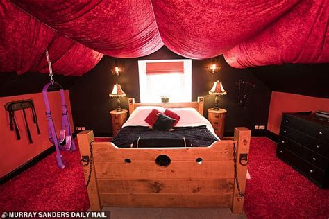 Somerset Swingers Mansion Is For Sale For £2 225 000 Daily Mail Online