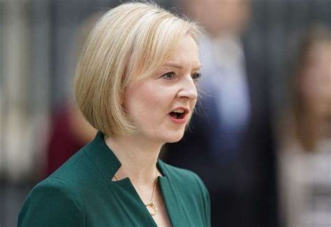 countrys shortest serving prime minister liz truss  stay  mp