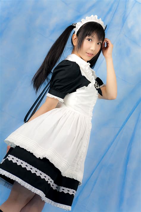 japanesethumbs av idol cosplay maid コスプレまいd photo gallery 2