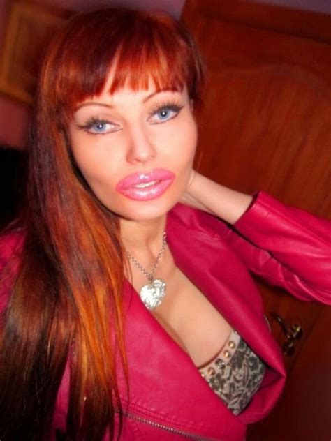 woman transforms into human sex doll see scary before and after pictures