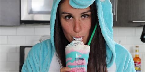 how to make a diy unicorn frappuccino at home