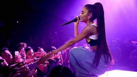 Ariana Grande Releases “over The Rainbow” As Manchester