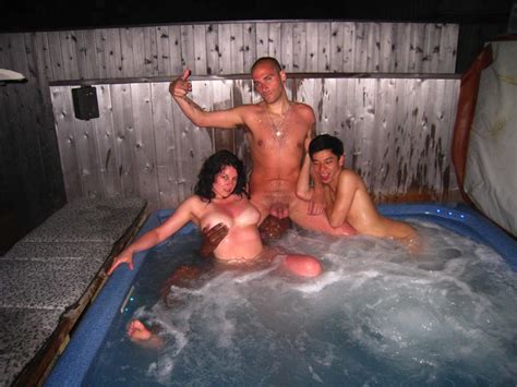 tumblr naked hot tub