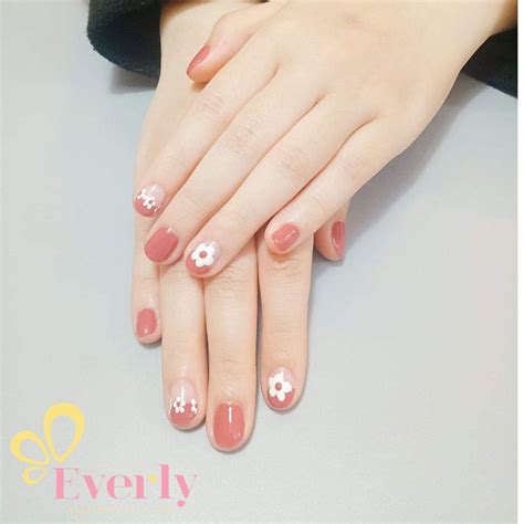 everly nail beauty spa  instagram tay xinh toa nang  duynhat