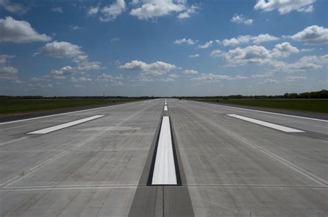 solid runways    venture  flight orlando opportunity fund