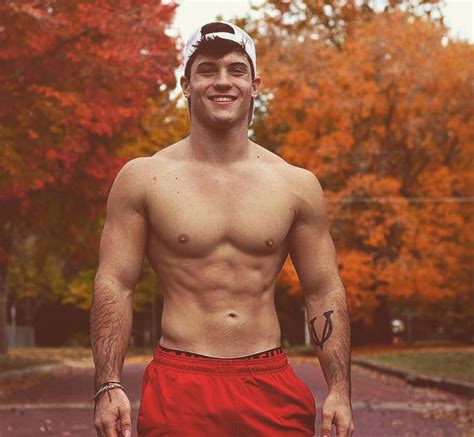 derek martin deek aesthetic nude and muscle worship vids from sexflexible