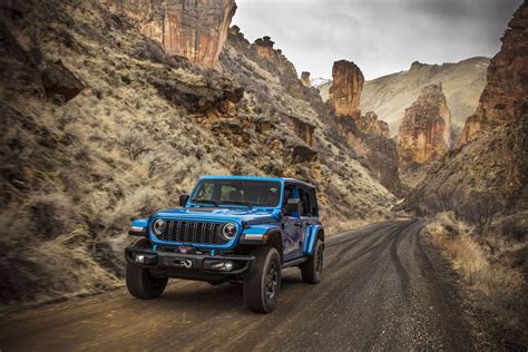 jeep wrangler  pictures information
