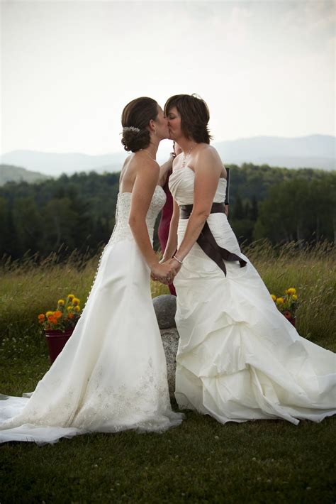 lesbian wedding rhdreamweddingsweepstakes love is love lesbian wedding lesbian wedding