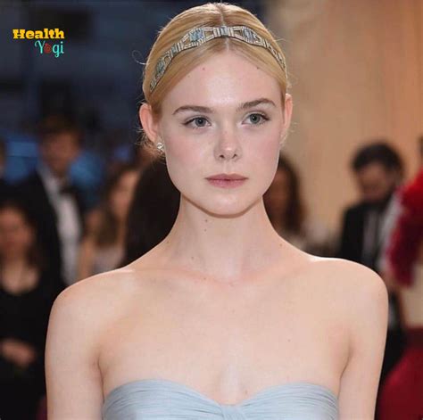 elle fanning workout routine and diet plan age height