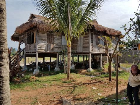 the traditional malay house is one of the richest components of malay